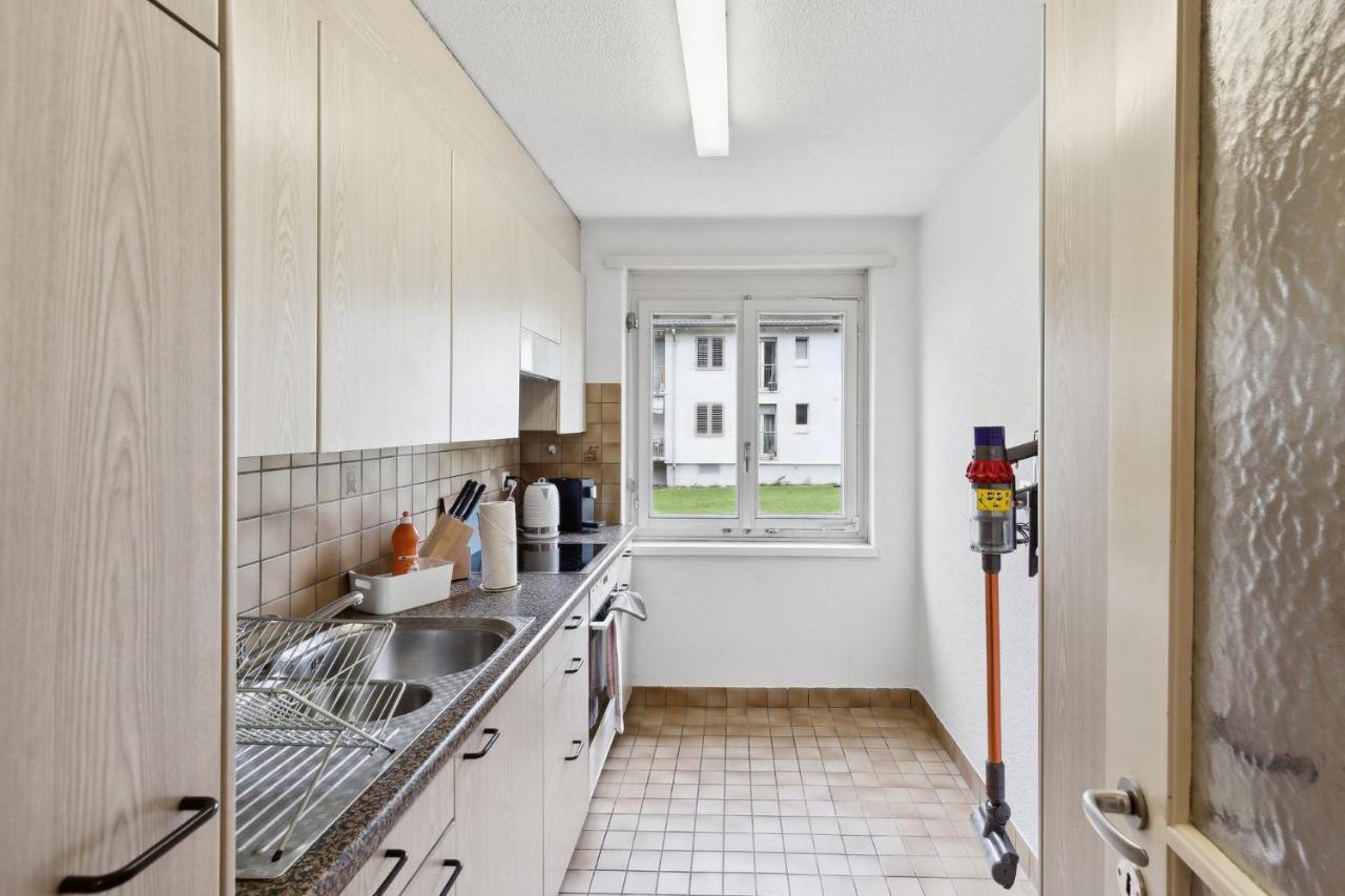 Zurich Urban Charm: Your Comfy Stay Close To The City Eksteriør bilde